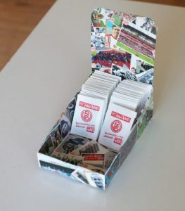 Kaufen, Kaufen! Wo, wann und wie komme ich an Sammelalbum und Sticker